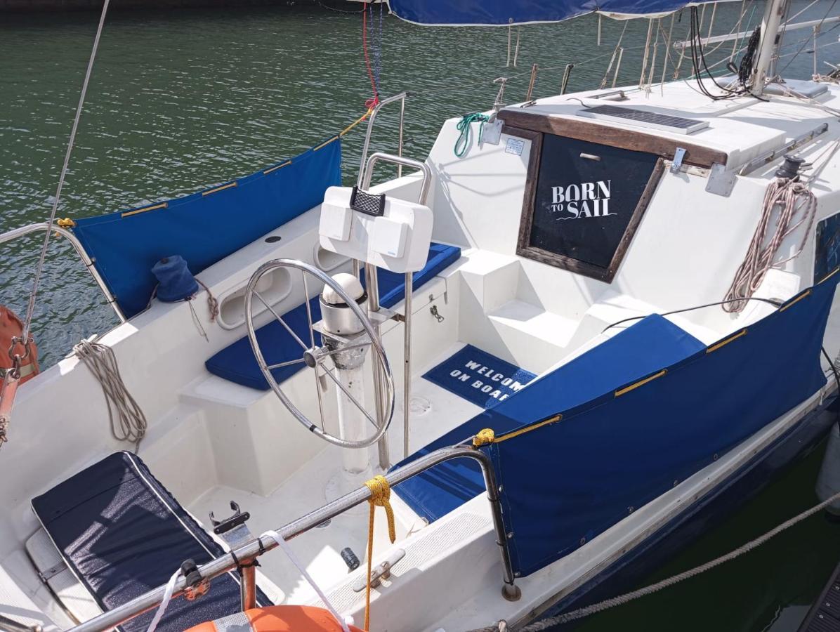 Lisbon Cosy Boat Hotell Exteriör bild