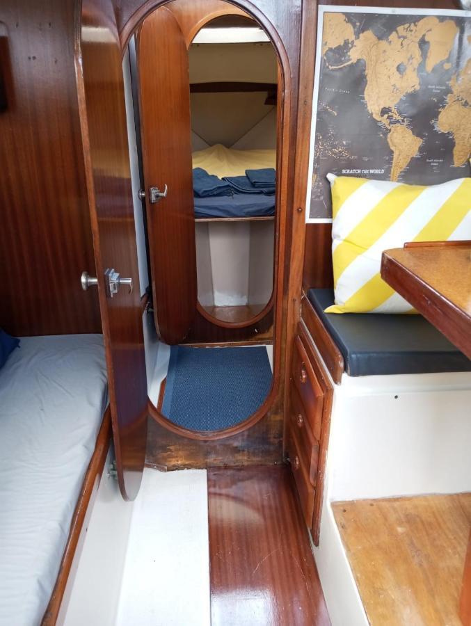 Lisbon Cosy Boat Hotell Exteriör bild